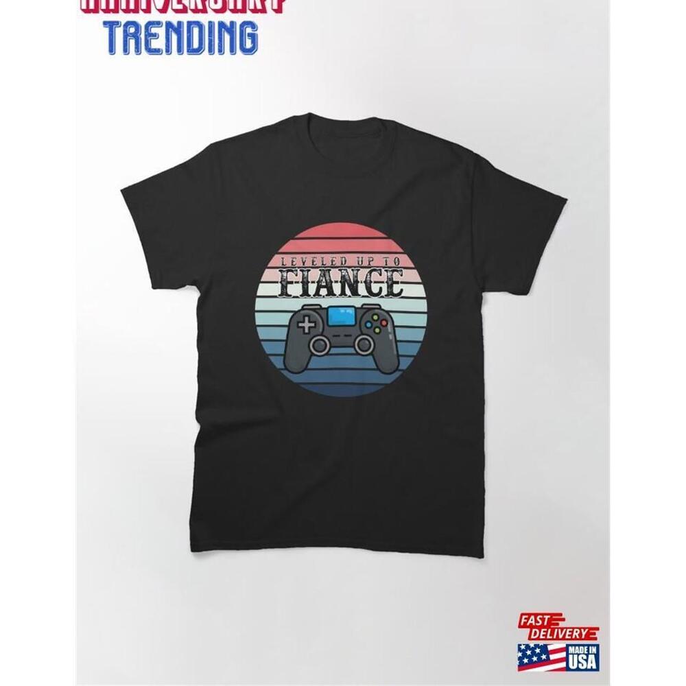 Leveled Up to Fiancé Funny Wedding Graphic T-Shirt